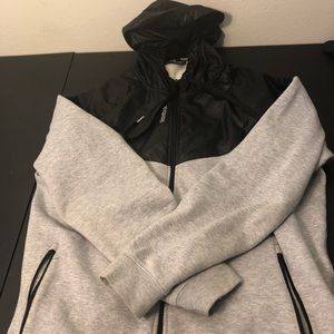 Full Zip Reebok Jacket Hoodie Size L